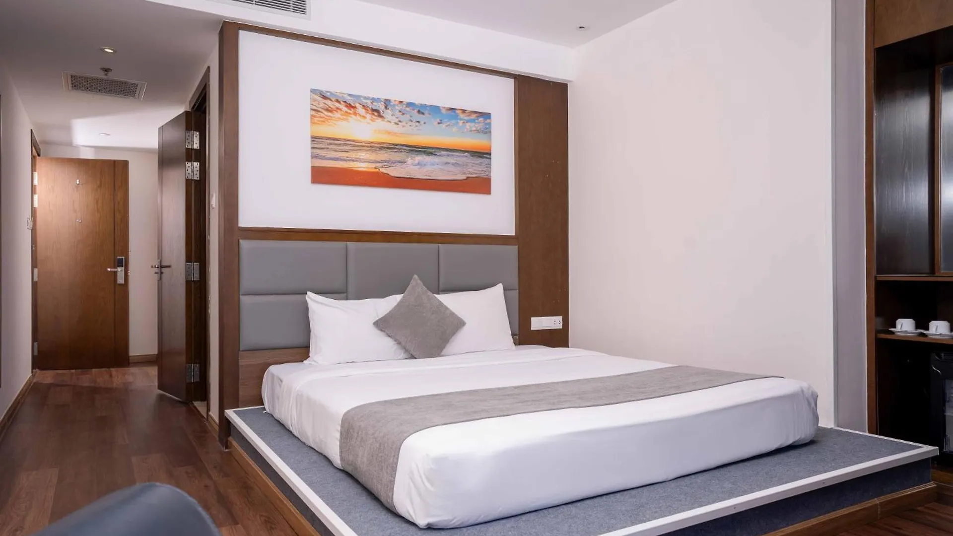 ****  Dtx Hotel Нячанг Вьетнам